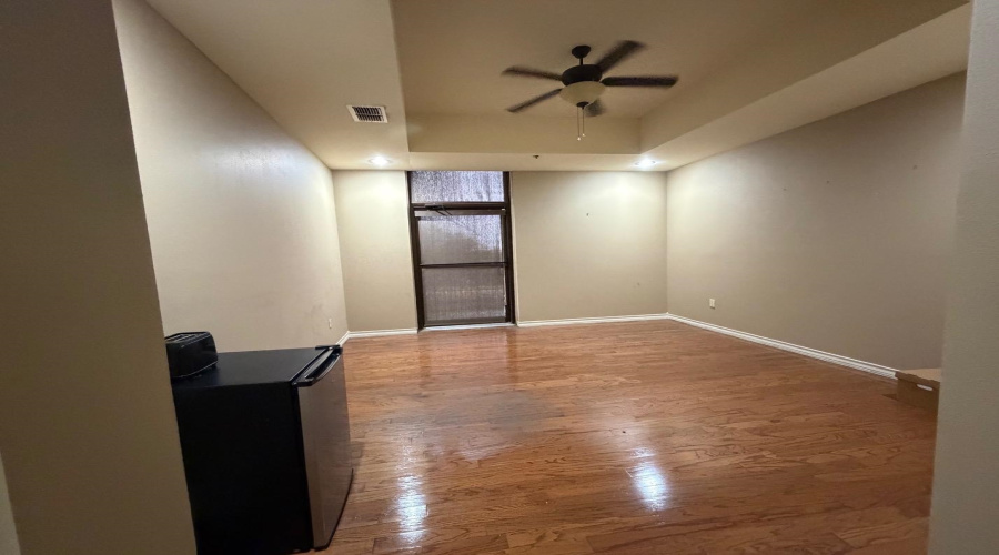 11910 Conley Rd, LAREDO, Texas 78045-9999, 1 Bedroom Bedrooms, 11 Rooms Rooms,4 BathroomsBathrooms,Commercial/industrial,For Sale,11910 Conley Rd,20260702