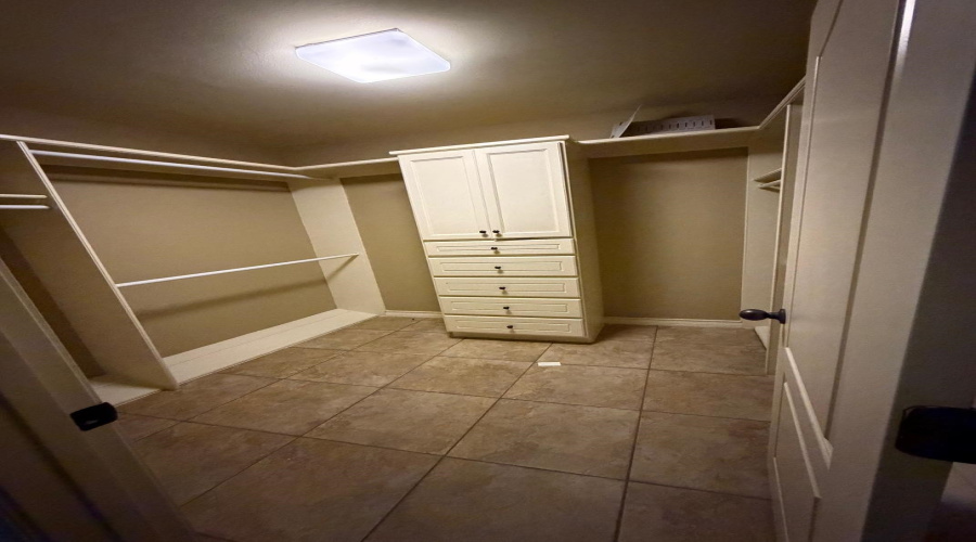 11910 Conley Rd, LAREDO, Texas 78045-9999, 1 Bedroom Bedrooms, 11 Rooms Rooms,4 BathroomsBathrooms,Commercial/industrial,For Sale,11910 Conley Rd,20260702