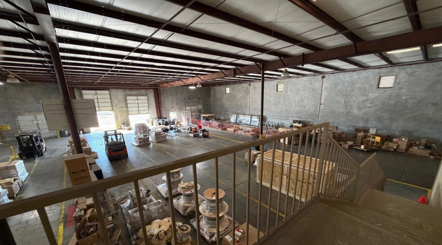 11910 Conley Rd, LAREDO, Texas 78045-9999, 1 Bedroom Bedrooms, 11 Rooms Rooms,4 BathroomsBathrooms,Commercial/industrial,For Sale,11910 Conley Rd,20260702