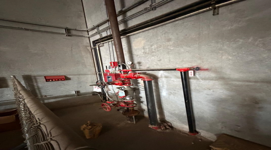 11910 Conley Rd, LAREDO, Texas 78045-9999, 1 Bedroom Bedrooms, 11 Rooms Rooms,4 BathroomsBathrooms,Commercial/industrial,For Sale,11910 Conley Rd,20260702