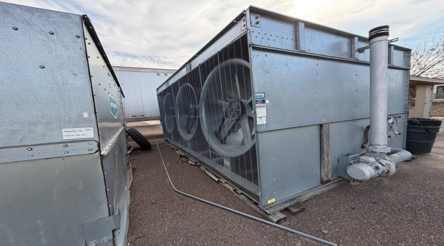 11910 Conley Rd, LAREDO, Texas 78045-9999, 1 Bedroom Bedrooms, 11 Rooms Rooms,4 BathroomsBathrooms,Commercial/industrial,For Sale,11910 Conley Rd,20260702