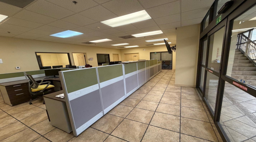 11910 Conley Rd, LAREDO, Texas 78045-9999, 1 Bedroom Bedrooms, 11 Rooms Rooms,4 BathroomsBathrooms,Commercial/industrial,For Sale,11910 Conley Rd,20260702