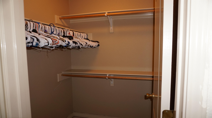 4248 Dorel Dr, Laredo, Texas 78043, 3 Bedrooms Bedrooms, 5 Rooms Rooms,2 BathroomsBathrooms,Residential,For Rent,4248 Dorel Dr,20260701