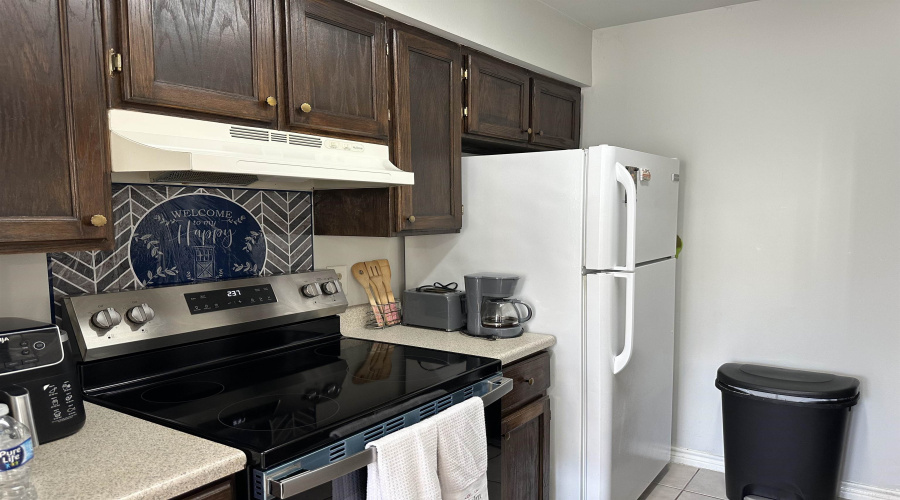 207 Martingale Ln, Laredo, Texas 78041, 2 Bedrooms Bedrooms, 5 Rooms Rooms,2 BathroomsBathrooms,Residential,For Sale,207 Martingale Ln,20260706