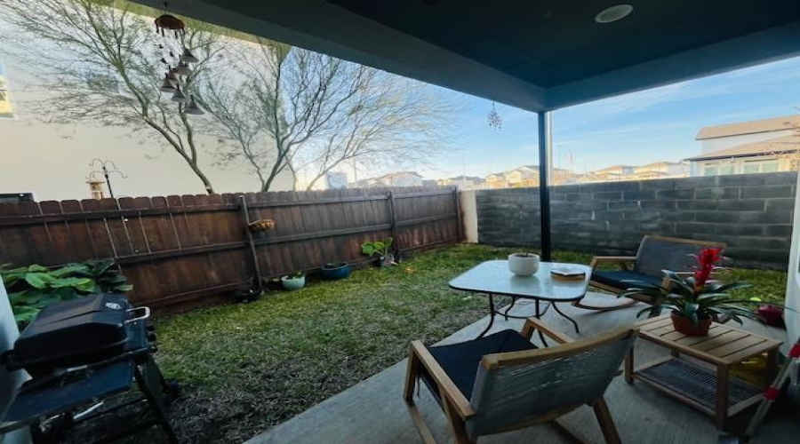 204 Deer Path Loop, Laredo, Texas 78045, 3 Bedrooms Bedrooms, 7 Rooms Rooms,2 BathroomsBathrooms,Residential,For Rent,204 Deer Path Loop,20260708