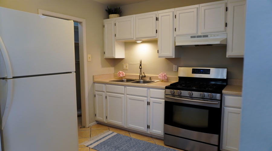 9617 Mallard Lp, LAREDO, Texas 78045, 4 Bedrooms Bedrooms, 5 Rooms Rooms,2 BathroomsBathrooms,Residential,For Sale,9617 Mallard Lp,20260709