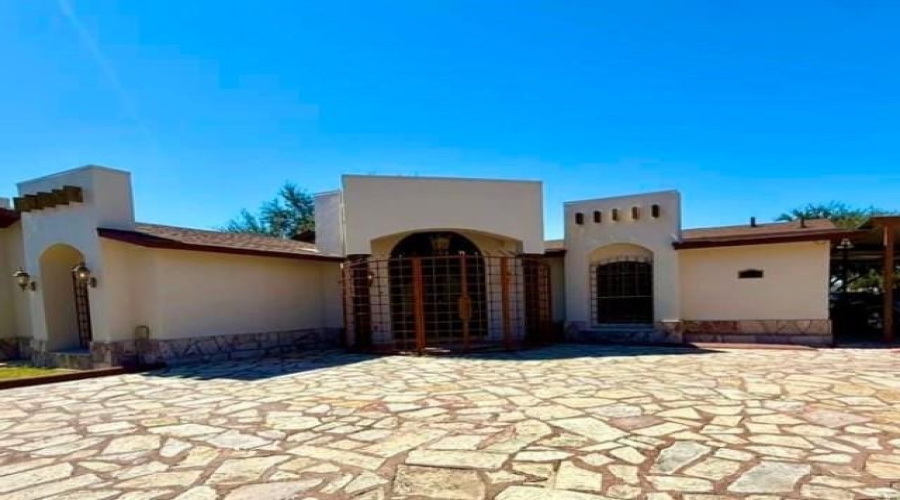 5506 Alabama Ave, Laredo, Texas 78041, 4 Bedrooms Bedrooms, 8 Rooms Rooms,2 BathroomsBathrooms,Residential,For Sale,5506 Alabama Ave,20260710