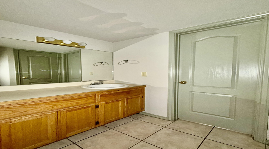 507 Shiloh Dr, Laredo, Texas 78045, 2 Bedrooms Bedrooms, 4 Rooms Rooms,1 BathroomBathrooms,Residential,For Rent,507 Shiloh Dr,20260711