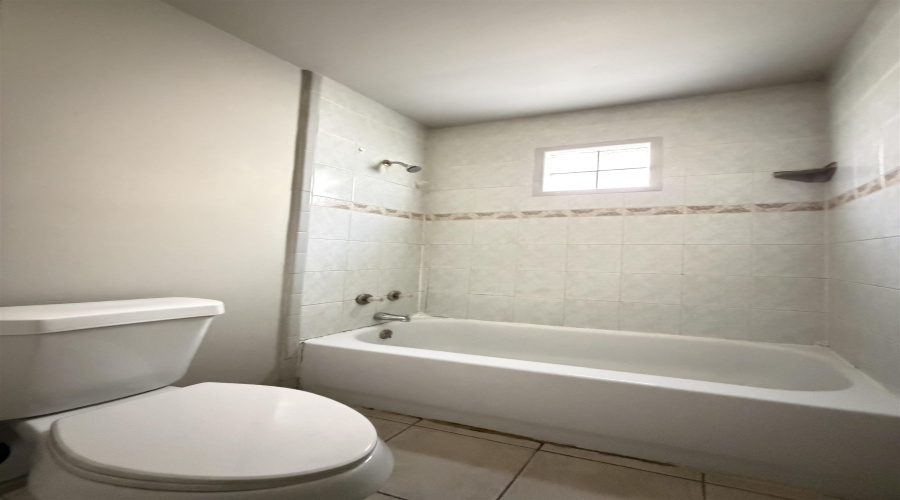 507 Shiloh Dr, Laredo, Texas 78045, 2 Bedrooms Bedrooms, 4 Rooms Rooms,1 BathroomBathrooms,Residential,For Rent,507 Shiloh Dr,20260711