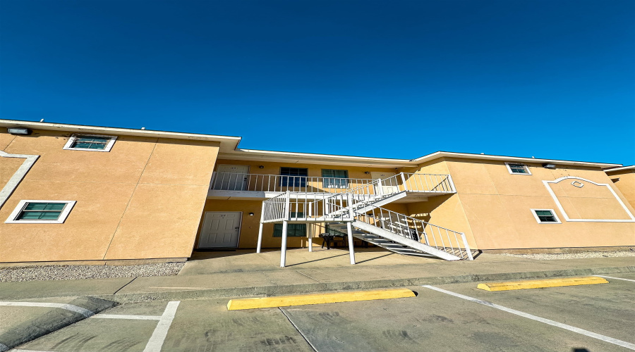 391 Riverside Dr, Eagle Pass, Texas 78852, 2 Bedrooms Bedrooms, 4 Rooms Rooms,2 BathroomsBathrooms,Residential,For Sale,391 Riverside Dr,20254771