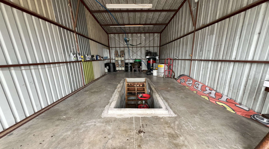 1205 TX State Hwy 16, Zapata, Texas 78076, 1 Bedroom Bedrooms, ,2 BathroomsBathrooms,Commercial/industrial,For Sale,1205 TX State Hwy 16,20260725