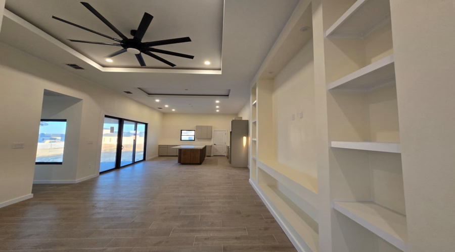 1108 Hebilla Ct., Laredo, Texas 78046, 4 Bedrooms Bedrooms, 5 Rooms Rooms,3 BathroomsBathrooms,Residential,For Sale,1108 Hebilla Ct.,20260722