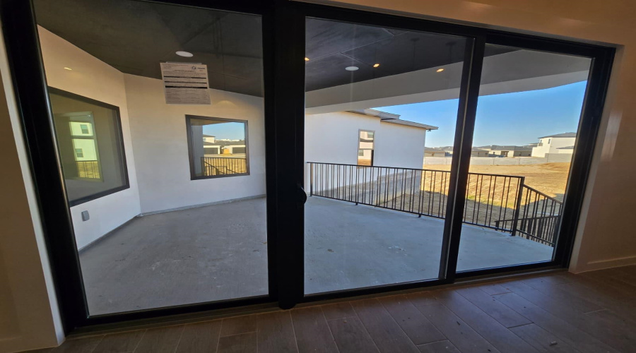 1108 Hebilla Ct., Laredo, Texas 78046, 4 Bedrooms Bedrooms, 5 Rooms Rooms,3 BathroomsBathrooms,Residential,For Sale,1108 Hebilla Ct.,20260722