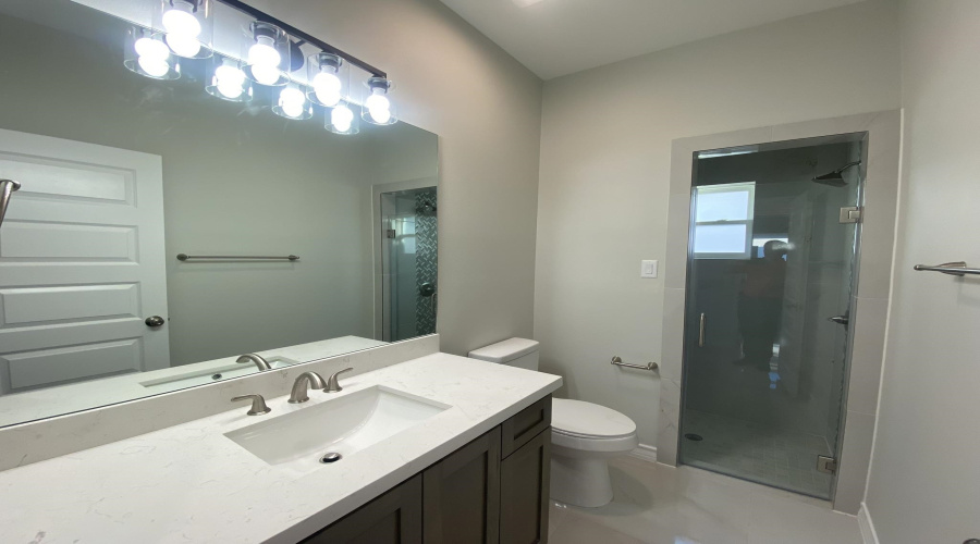 1429 Los Estribos Dr., LAREDO, Texas 78040, 3 Bedrooms Bedrooms, 4 Rooms Rooms,2 BathroomsBathrooms,Residential,For Sale,1429 Los Estribos Dr.,20260723