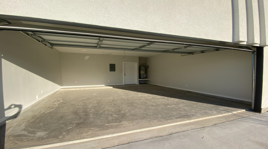 1429 Los Estribos Dr., LAREDO, Texas 78040, 3 Bedrooms Bedrooms, 4 Rooms Rooms,2 BathroomsBathrooms,Residential,For Sale,1429 Los Estribos Dr.,20260723