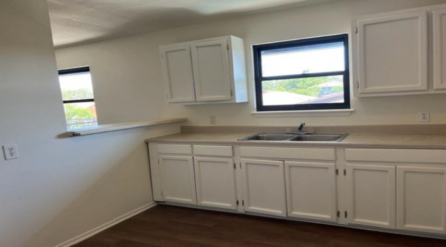 3114 Rosario St, LAREDO, Texas 78043, 1 Bedroom Bedrooms, 2 Rooms Rooms,1 BathroomBathrooms,Residential,For Rent,3114 Rosario St,20260726