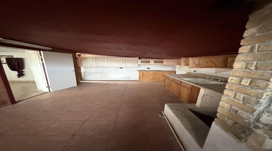 2119 Chacon St, Laredo, Texas 78043, 3 Bedrooms Bedrooms, 6 Rooms Rooms,2 BathroomsBathrooms,Residential,For Sale,2119 Chacon St,20260729