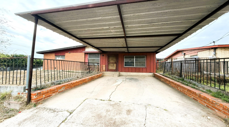 2119 Chacon St, Laredo, Texas 78043, 3 Bedrooms Bedrooms, 6 Rooms Rooms,2 BathroomsBathrooms,Residential,For Sale,2119 Chacon St,20260729