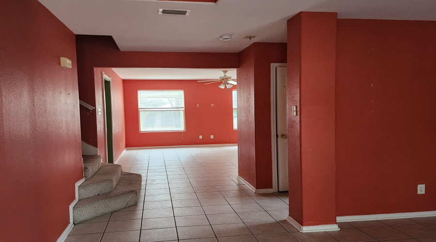 1604 Denmark Ln, Laredo, Texas 78045, 4 Bedrooms Bedrooms, 6 Rooms Rooms,2 BathroomsBathrooms,Residential,For Sale,1604 Denmark Ln,20260730