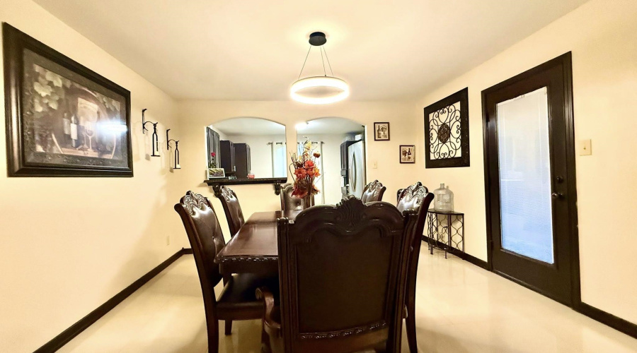 3519 Aguanieve Dr., Laredo, Texas 78046, 4 Bedrooms Bedrooms, 7 Rooms Rooms,2 BathroomsBathrooms,Residential,For Sale,3519 Aguanieve Dr.,20260731