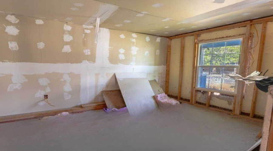 1610 Santa Maria Ave, Laredo, Texas 78040-3769, ,Residential,For Sale,1610 Santa Maria Ave,20260734