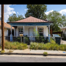 1610 Santa Maria Ave, Laredo, Texas 78040-3769, ,Residential,For Sale,1610 Santa Maria Ave,20260734