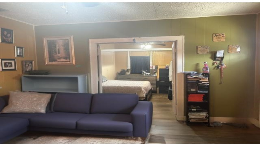 1519 Mier St, Laredo, Texas 78040-8742, 3 Bedrooms Bedrooms, 7 Rooms Rooms,2 BathroomsBathrooms,Residential,For Sale,1519 Mier St,20260739