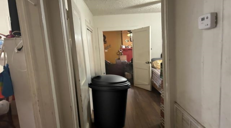 1519 Mier St, Laredo, Texas 78040-8742, 3 Bedrooms Bedrooms, 7 Rooms Rooms,2 BathroomsBathrooms,Residential,For Sale,1519 Mier St,20260739