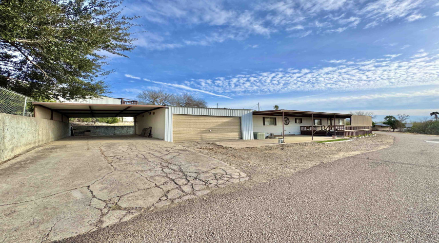 119 Road Runner St, Zapata, Texas 78076, 2 Bedrooms Bedrooms, 3 Rooms Rooms,2 BathroomsBathrooms,Residential,For Sale,119 Road Runner St,20260740