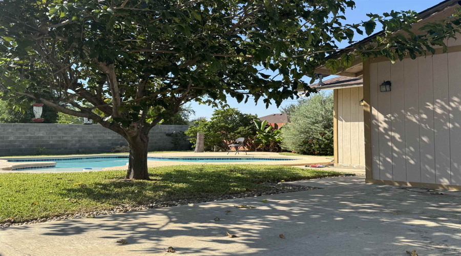 8710 Gentlewind Crt, Laredo, Texas 78045, 3 Bedrooms Bedrooms, 6 Rooms Rooms,2 BathroomsBathrooms,Residential,For Sale,8710 Gentlewind Crt,20254360