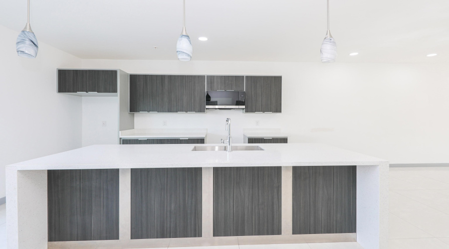 1011 Emerald Valley Dr., Laredo, Texas 78043, 3 Bedrooms Bedrooms, 6 Rooms Rooms,2 BathroomsBathrooms,Residential,For Rent,1011 Emerald Valley Dr.,20260741