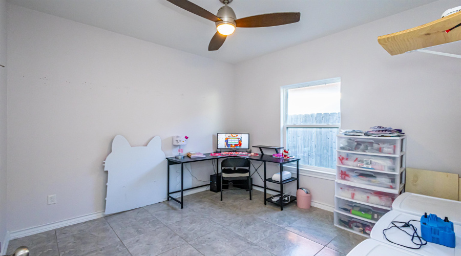 5307 Montebello Ct., LAREDO, Texas 78046, 3 Bedrooms Bedrooms, 4 Rooms Rooms,2 BathroomsBathrooms,Residential,For Sale,5307 Montebello Ct.,20260744