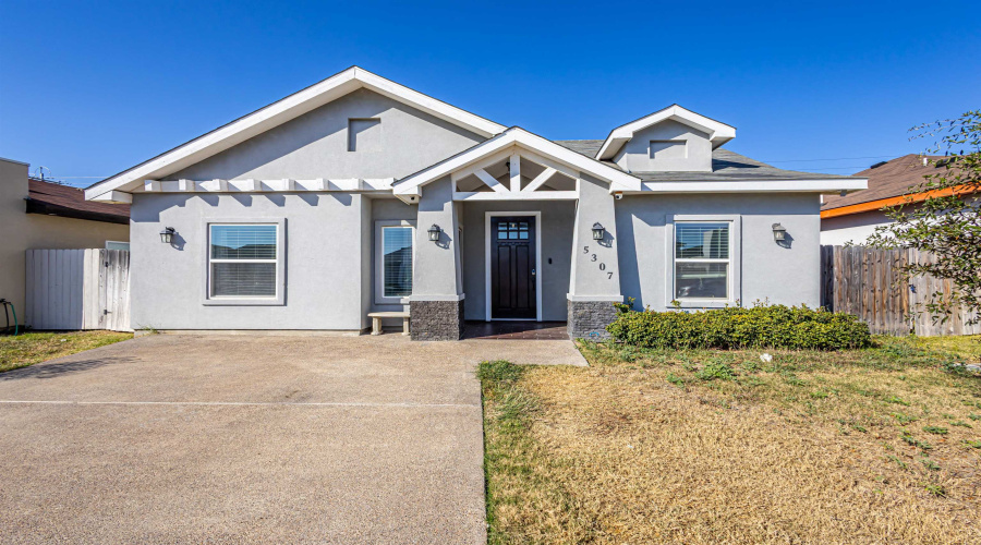 5307 Montebello Ct., LAREDO, Texas 78046, 3 Bedrooms Bedrooms, 4 Rooms Rooms,2 BathroomsBathrooms,Residential,For Sale,5307 Montebello Ct.,20260744