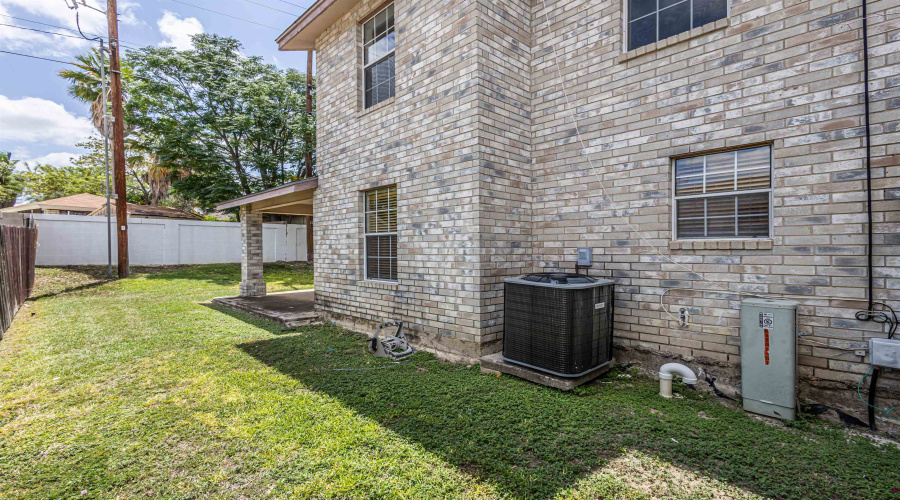 8801 McPherson Rd, LAREDO, Texas 78045, 3 Bedrooms Bedrooms, 6 Rooms Rooms,2 BathroomsBathrooms,Residential,For Sale,8801 McPherson Rd,20260745