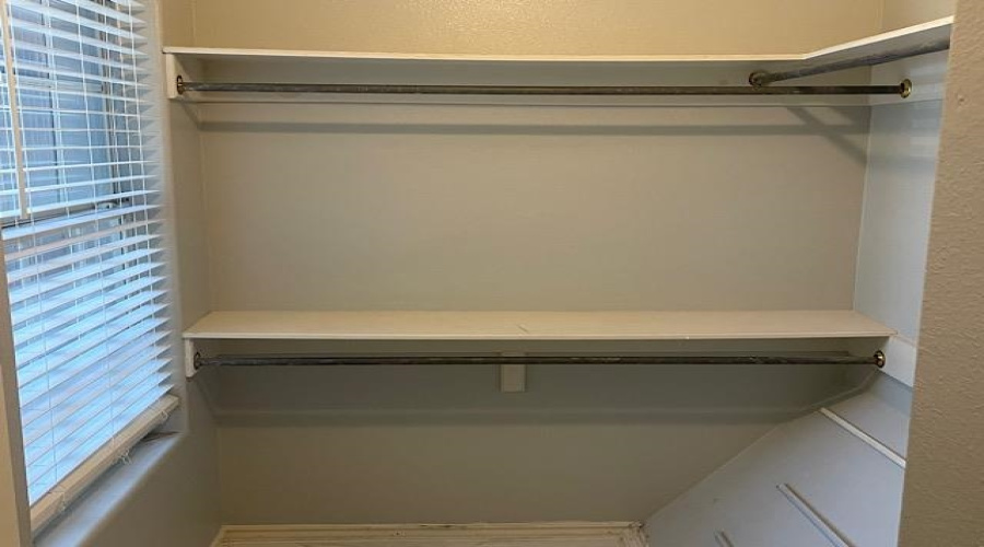 704 Muntjac Deer Ct, LAREDO, Texas 78045-4169, 3 Bedrooms Bedrooms, 7 Rooms Rooms,2 BathroomsBathrooms,Residential,For Sale,704 Muntjac Deer Ct,20253469