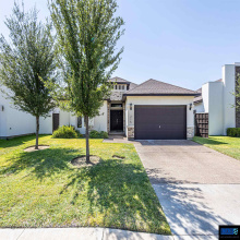 215 Glen Cook Dr., Laredo, Texas 78041, 4 Bedrooms Bedrooms, 6 Rooms Rooms,2 BathroomsBathrooms,Residential,For Sale,215 Glen Cook Dr.,20253493