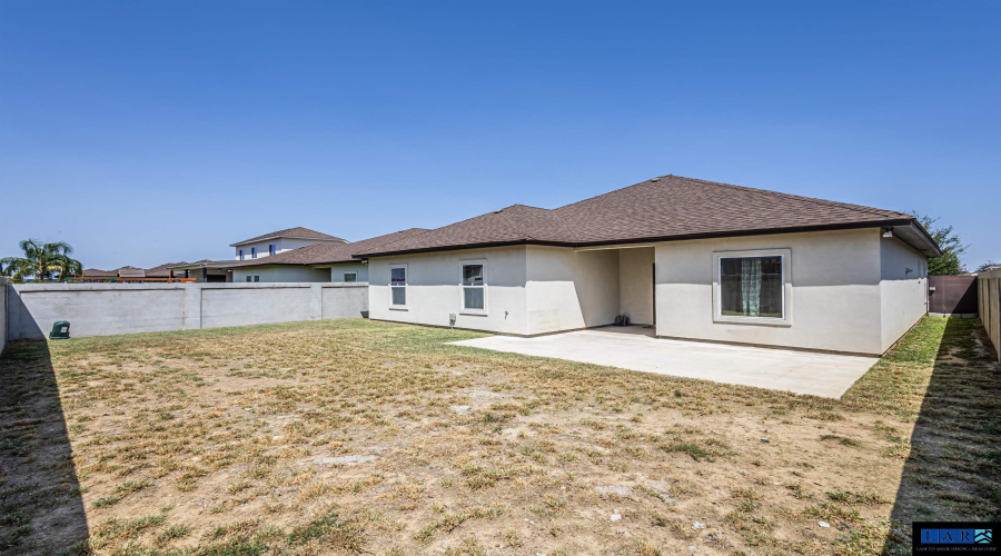 215 Glen Cook Dr., Laredo, Texas 78041, 4 Bedrooms Bedrooms, 6 Rooms Rooms,2 BathroomsBathrooms,Residential,For Sale,215 Glen Cook Dr.,20253493