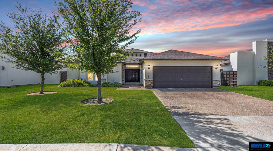 Photo has been virtually edited.