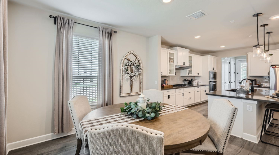 8312 Talferd Trl., Austin, Texas 78744, 3 Bedrooms Bedrooms, 3 Rooms Rooms,2 BathroomsBathrooms,Residential,For Sale,8312 Talferd Trl.,20255005