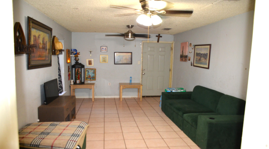 1316 Garden St, LAREDO, Texas 78040, 4 Bedrooms Bedrooms, 8 Rooms Rooms,2 BathroomsBathrooms,Residential,For Sale,1316 Garden St,20260749