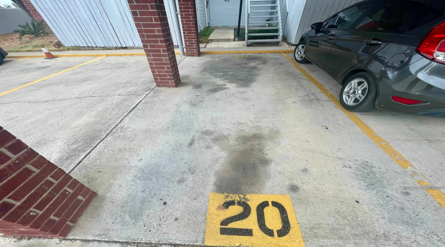 1205 International Blvd, Laredo, Texas 78045, 2 Bedrooms Bedrooms, 3 Rooms Rooms,2 BathroomsBathrooms,Residential,For Rent,1205 International Blvd,20260750