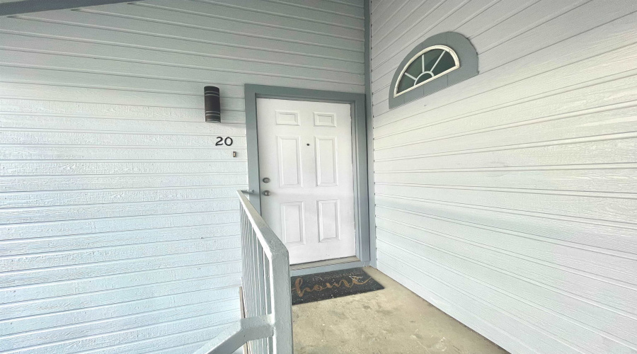 1205 International Blvd, Laredo, Texas 78045, 2 Bedrooms Bedrooms, 3 Rooms Rooms,2 BathroomsBathrooms,Residential,For Rent,1205 International Blvd,20260750