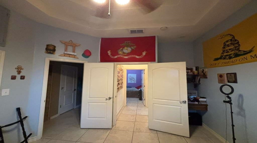 307 Lake Carnegie Ct., Laredo, Texas 78041, 3 Bedrooms Bedrooms, 6 Rooms Rooms,2 BathroomsBathrooms,Residential,For Sale,307 Lake Carnegie Ct.,20260756