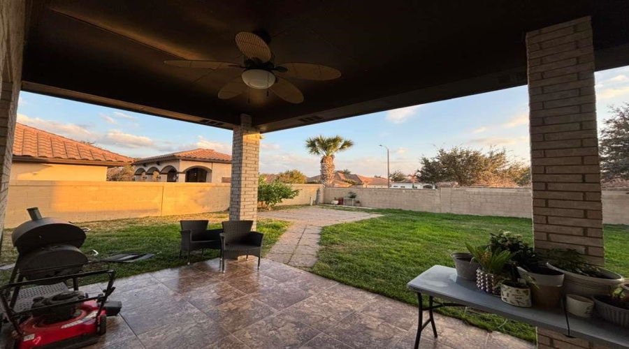 307 Lake Carnegie Ct., Laredo, Texas 78041, 3 Bedrooms Bedrooms, 6 Rooms Rooms,2 BathroomsBathrooms,Residential,For Sale,307 Lake Carnegie Ct.,20260756