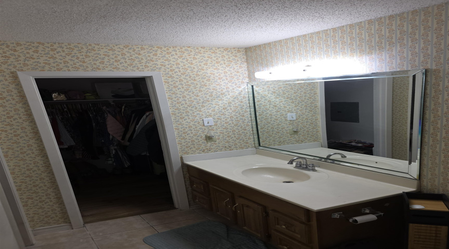 312 S Dakota, Laredo, Texas 78041, 3 Bedrooms Bedrooms, 5 Rooms Rooms,2 BathroomsBathrooms,Residential,For Sale,312 S Dakota,20260758