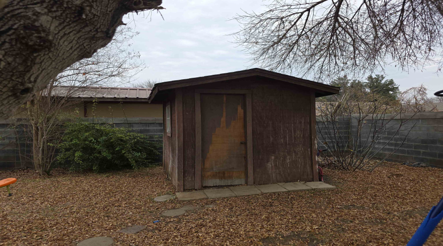 312 S Dakota, Laredo, Texas 78041, 3 Bedrooms Bedrooms, 5 Rooms Rooms,2 BathroomsBathrooms,Residential,For Sale,312 S Dakota,20260758