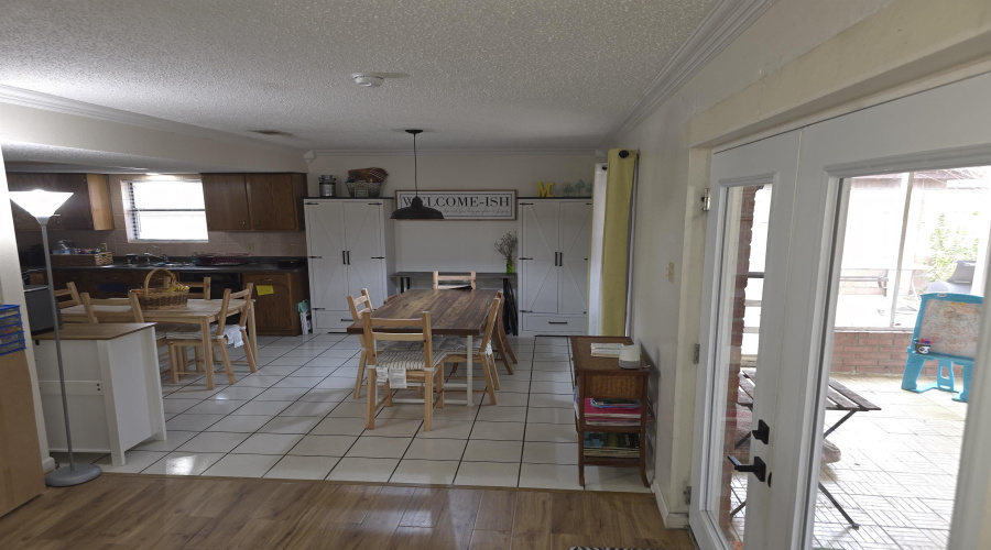 312 S Dakota, Laredo, Texas 78041, 3 Bedrooms Bedrooms, 5 Rooms Rooms,2 BathroomsBathrooms,Residential,For Sale,312 S Dakota,20260758