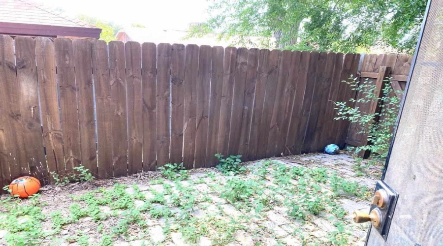 901 A Castle Heights Dr, Laredo, Texas 78041-5930, 2 Bedrooms Bedrooms, 6 Rooms Rooms,1 BathroomBathrooms,Residential,For Rent,901 A Castle Heights Dr,20260760