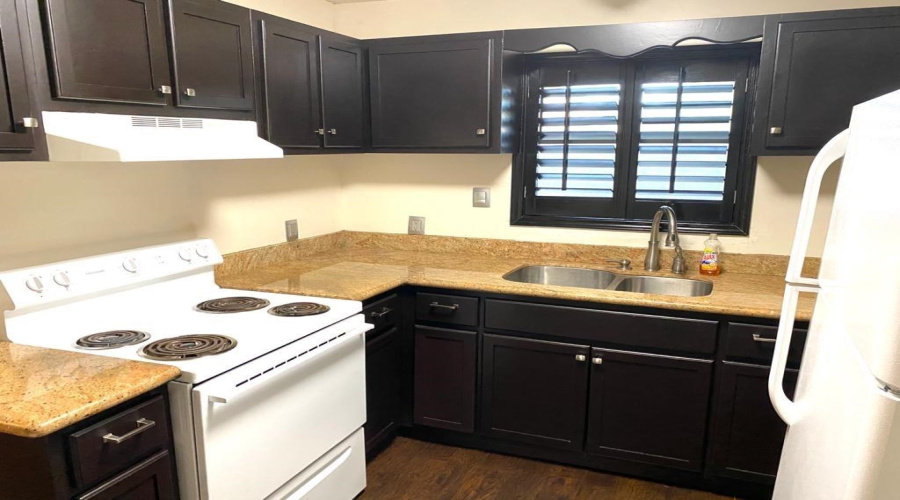 901 A Castle Heights Dr, Laredo, Texas 78041-5930, 2 Bedrooms Bedrooms, 6 Rooms Rooms,1 BathroomBathrooms,Residential,For Rent,901 A Castle Heights Dr,20260760