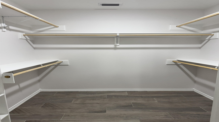 3606 Octavia Dr., Laredo, Texas 78046, 3 Bedrooms Bedrooms, 5 Rooms Rooms,2 BathroomsBathrooms,Residential,For Rent,3606 Octavia Dr.,20260763